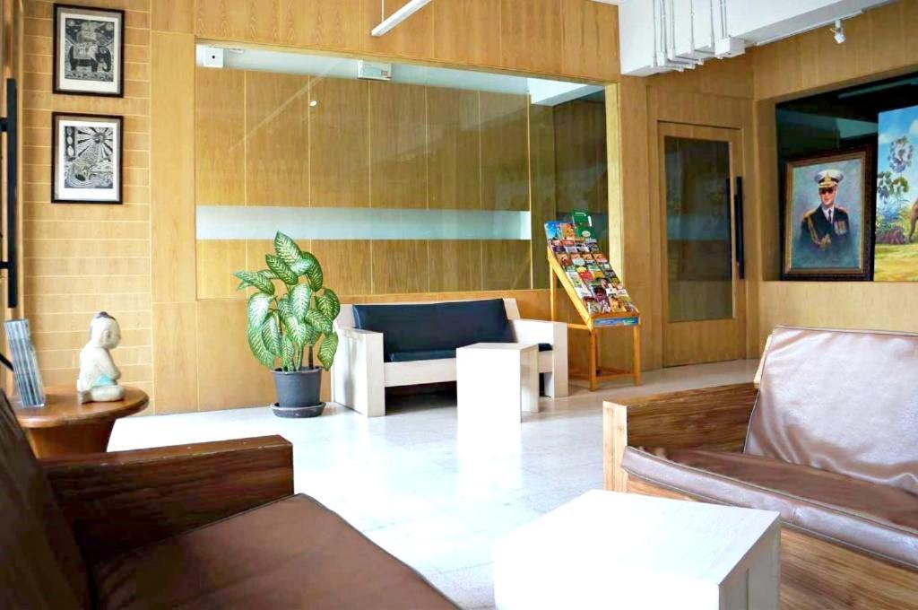 Khuang Singh Residence & Hotel Chiangmai Чиангмай Экстерьер фото