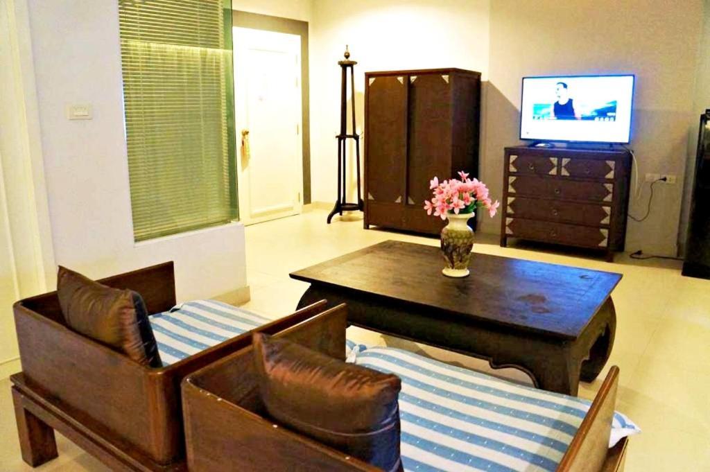 Khuang Singh Residence & Hotel Chiangmai Чиангмай Экстерьер фото