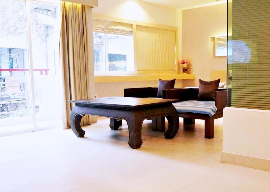Khuang Singh Residence & Hotel Chiangmai Чиангмай Экстерьер фото