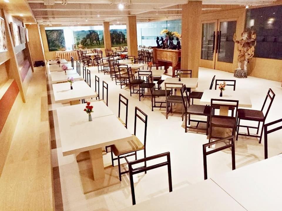 Khuang Singh Residence & Hotel Chiangmai Чиангмай Экстерьер фото